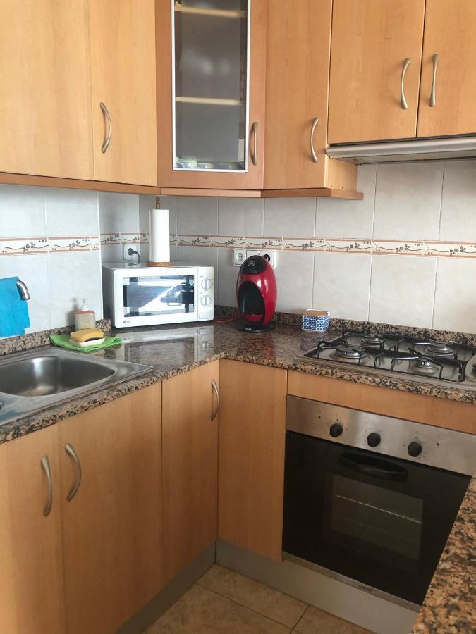 Apartamento En Primera Linea De Mar Sant Carles De La Rapita Exterior photo